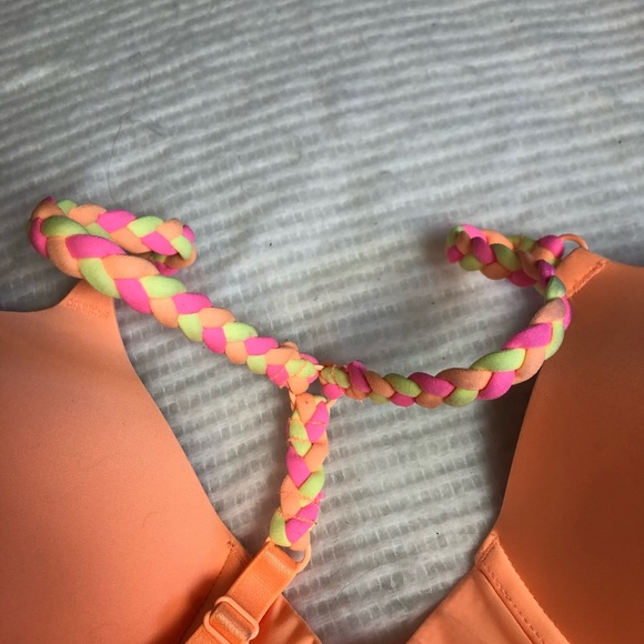 COPY - Victoria’s Secret racer back push up bra, 36D - Picture 4 of 4